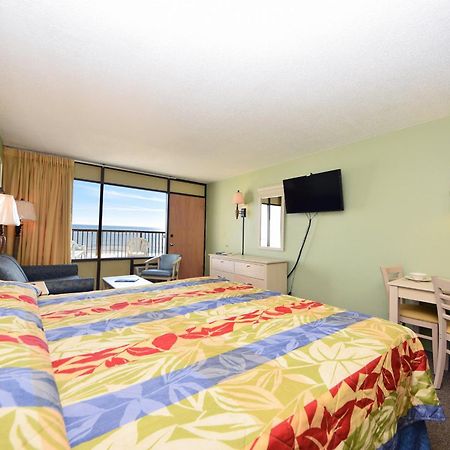 Holiday Sands North "On The Boardwalk" Myrtle Beach Room photo